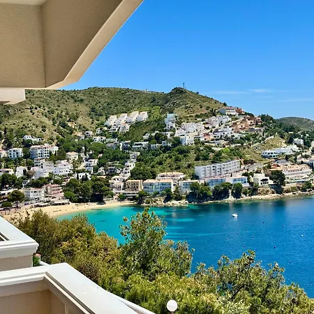 Apartment Panoramic Cala Canyelles, Pool *
