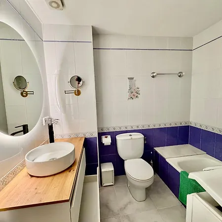 Panoramic Cala Canyelles, Pool Apartment Roses