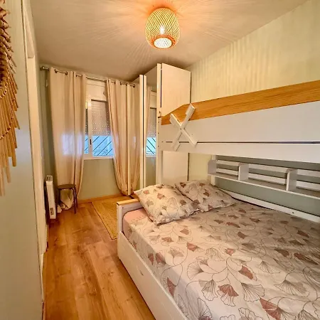 Panoramic Cala Canyelles, Pool Apartment *