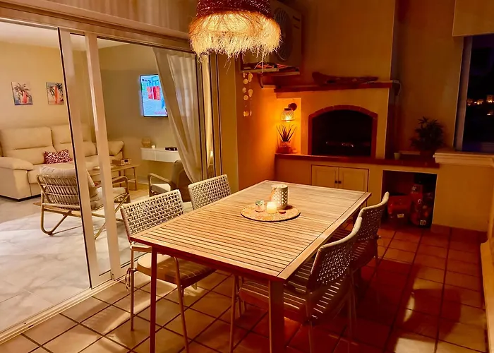 Panoramic Cala Canyelles, Pool * Ρόζες