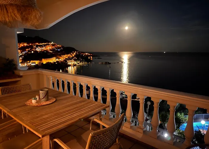 Panoramic Cala Canyelles, Pool 아파트 로지즈