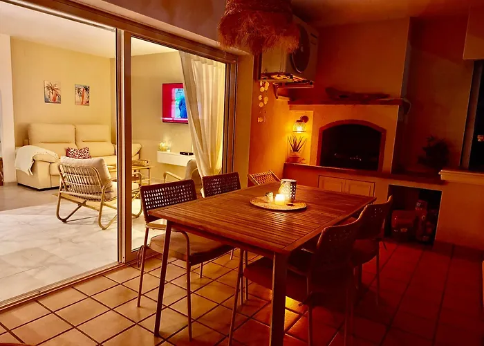 Panoramic Cala Canyelles, Pool 아파트