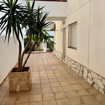 Panoramic Cala Canyelles, Pool Appartement