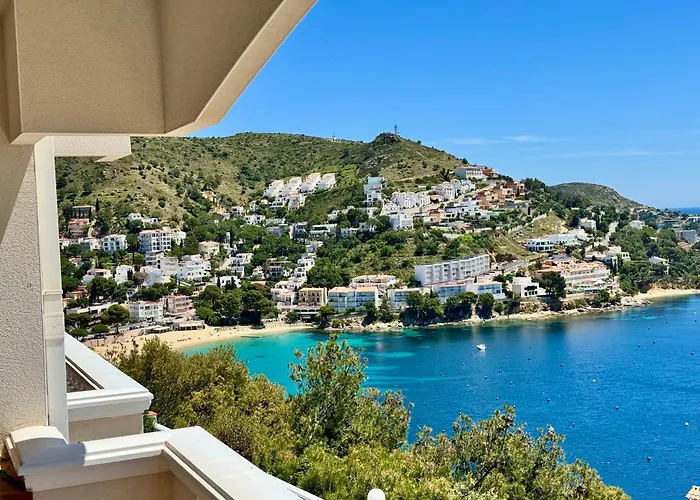 Διαμέρισμα Panoramic Cala Canyelles, Pool *