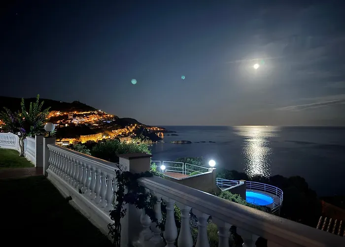 Panoramic Cala Canyelles, Pool Διαμέρισμα *